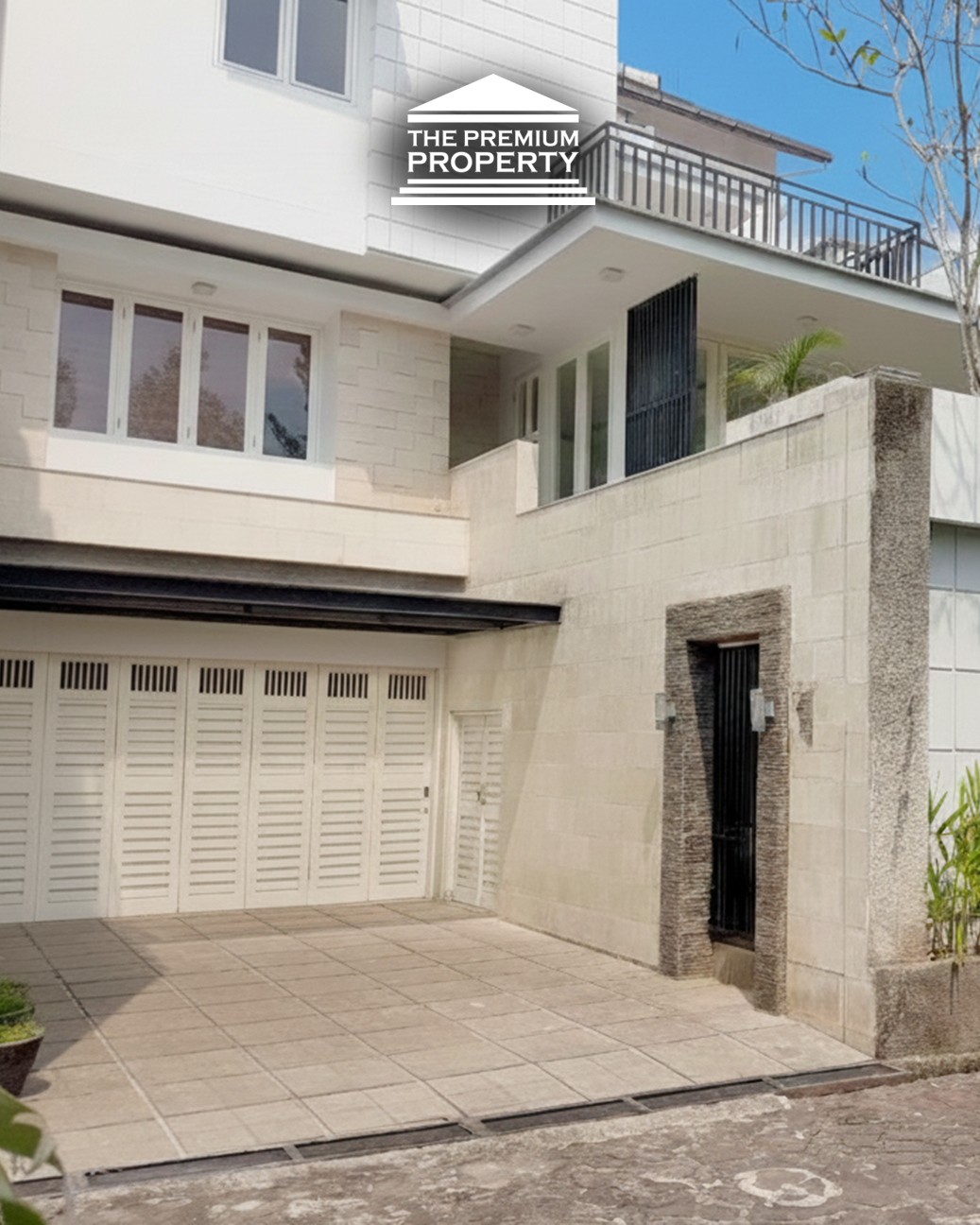 Rumah 3 Lantai Siap Huni Dekat Stasiun MRT Lebak Bulus