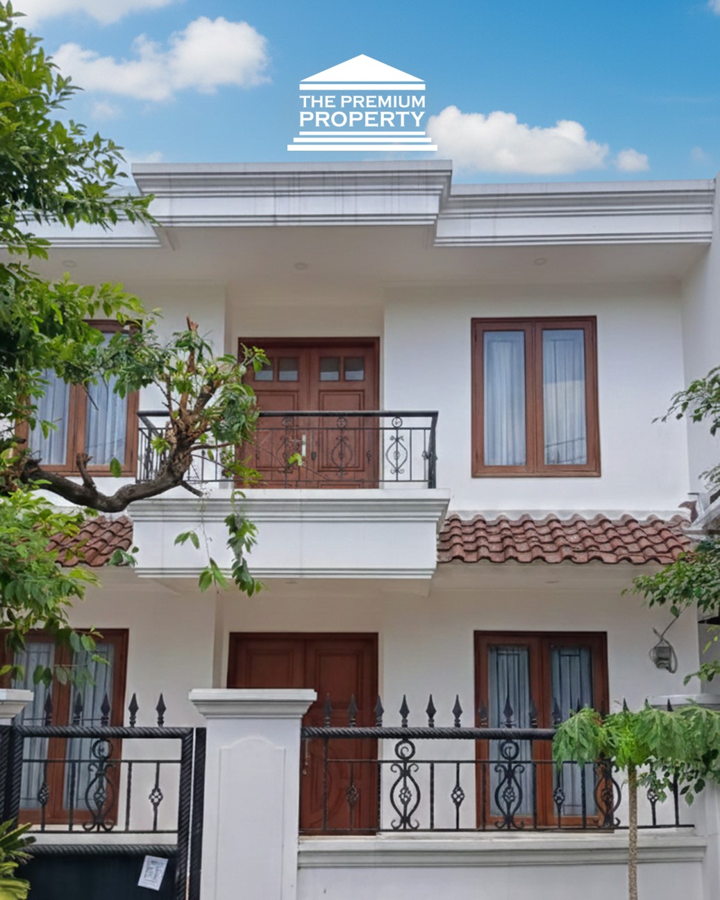 Rumah 2 Lantai Siap Huni Area Pakubuwono, 6 Kamar Tidur