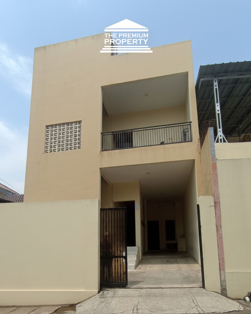 Jual Rumah Kost 2 Lantai 14 Kamar Tidur di Rawa Belong, Kamar Mandi di Dalam. Ada Roof Top