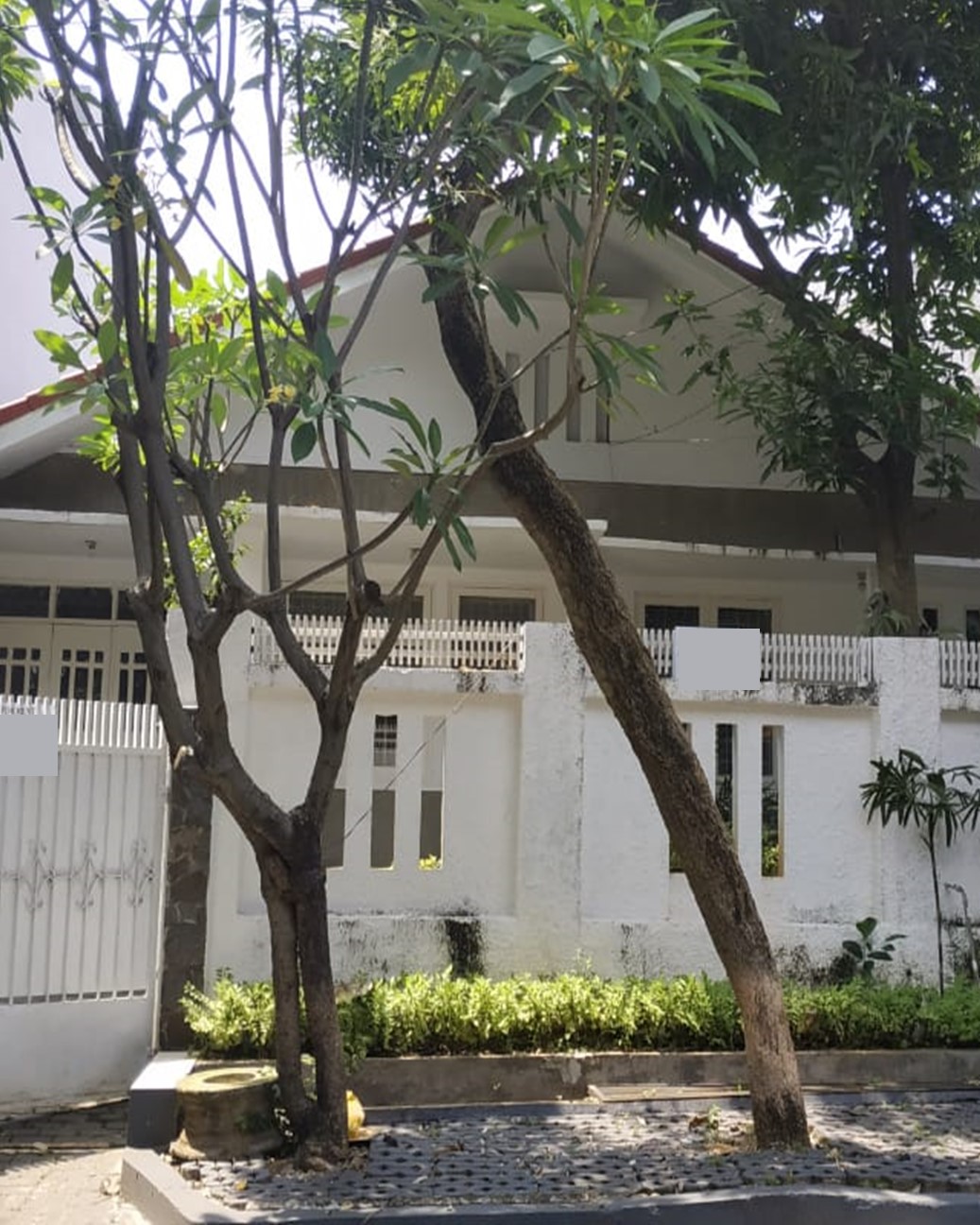 Dijual Rumah 2 Lantai, Tanah Fisik Lebih Besar, Ada Brandgang, Dekat MRT, Blok M