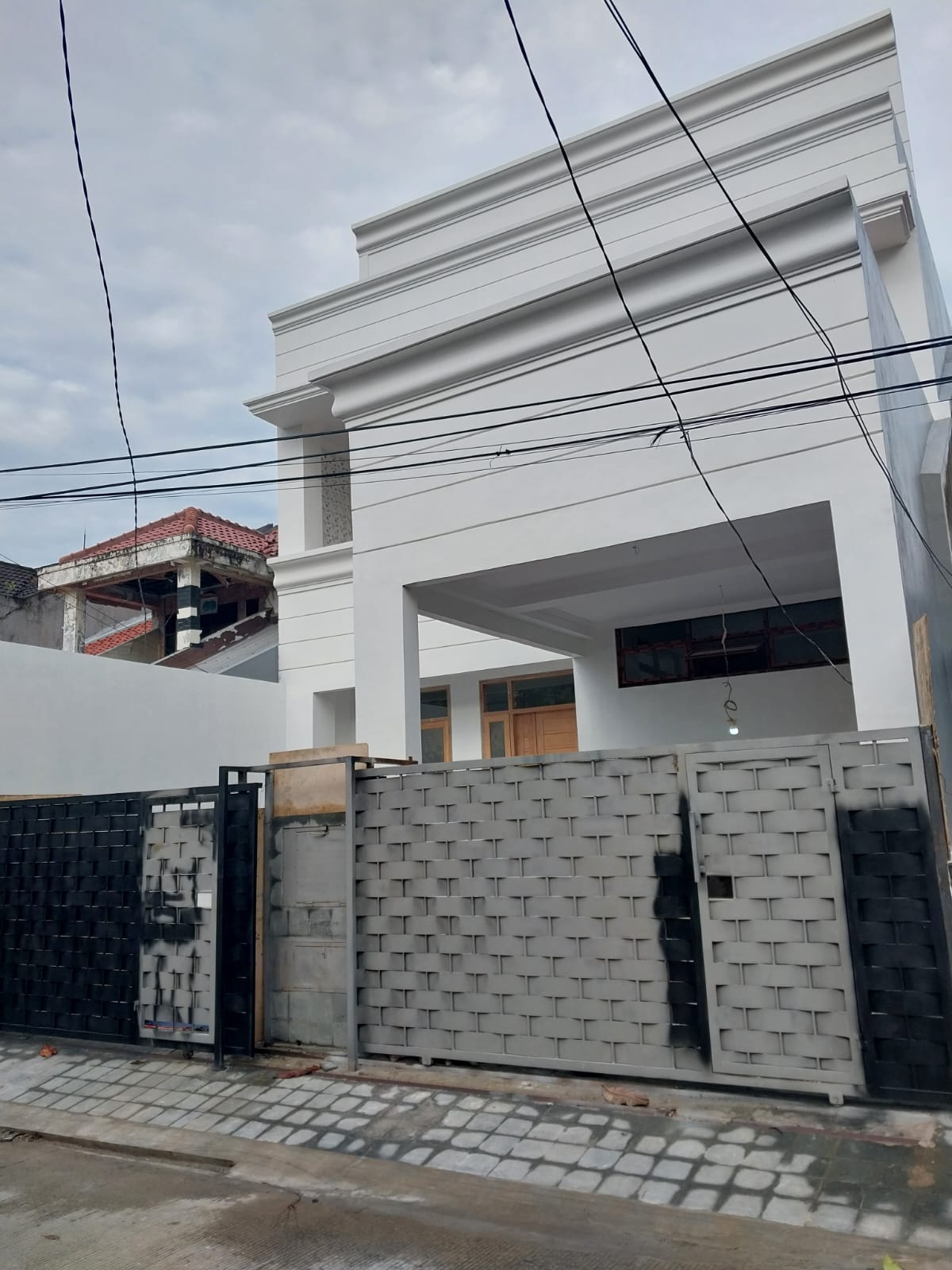 Rumah Dijual di Bintaro Sektor 2, Lokasi Tenang, Dekat Taman