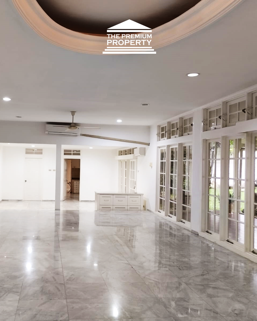 Ada Paviliun. Terletak di jantung kawasan Kuningan!