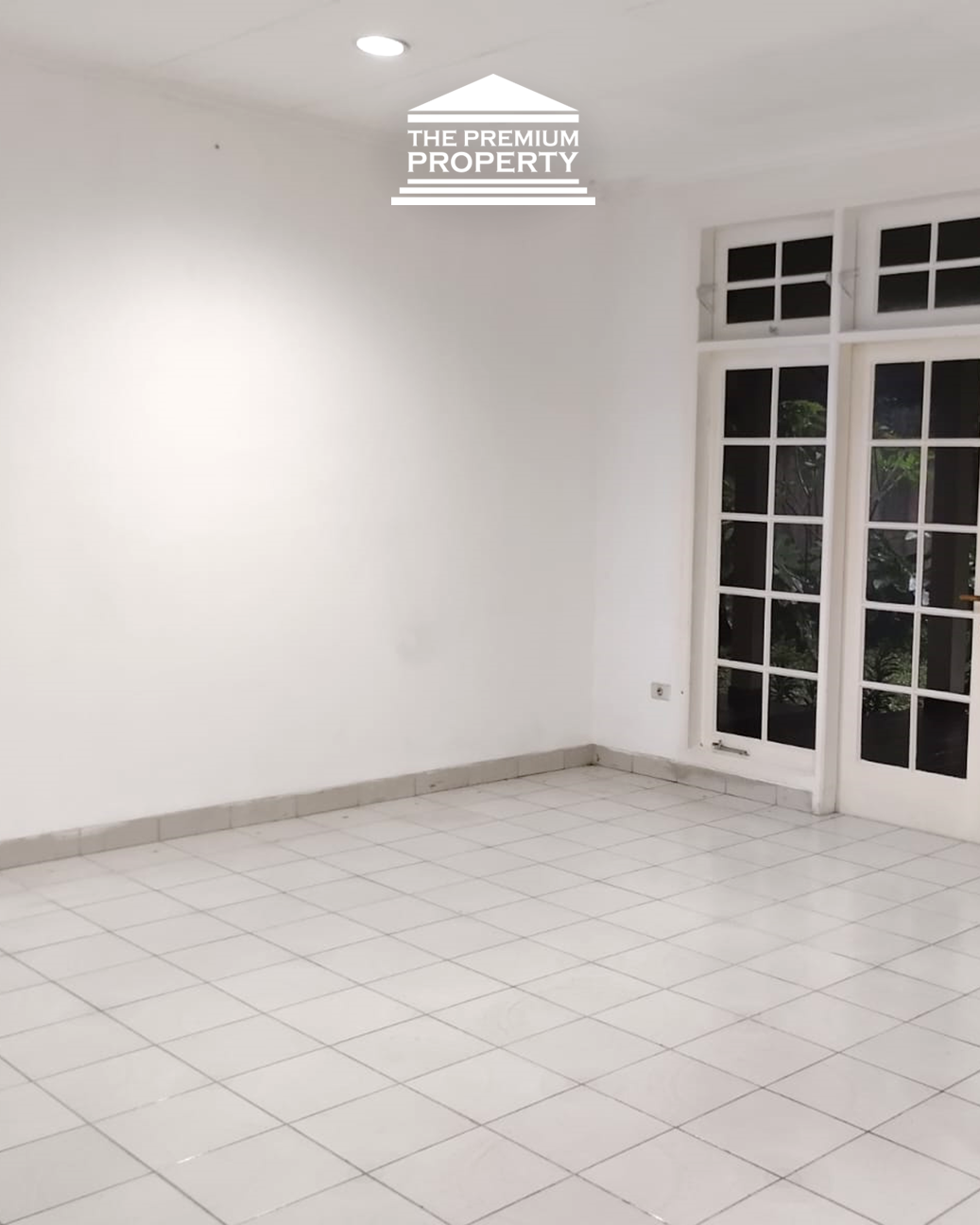 Ada Paviliun. Terletak di jantung kawasan Kuningan!