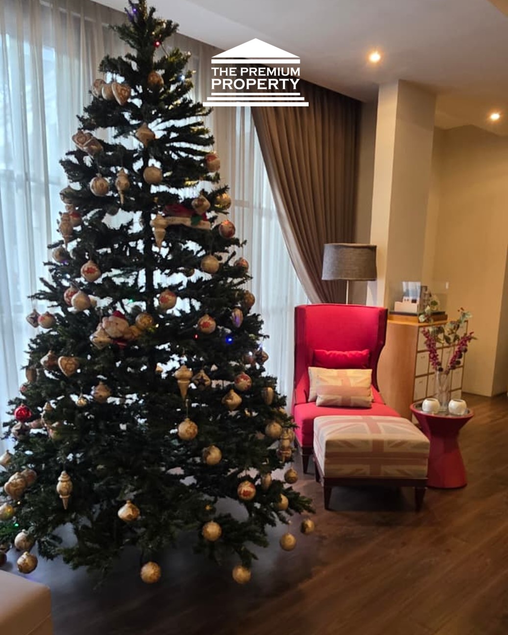 Rumah Sewa Panglima Polim Jakarta Selatan: Parkir 6 Mobil, Jalan 2 Mobil