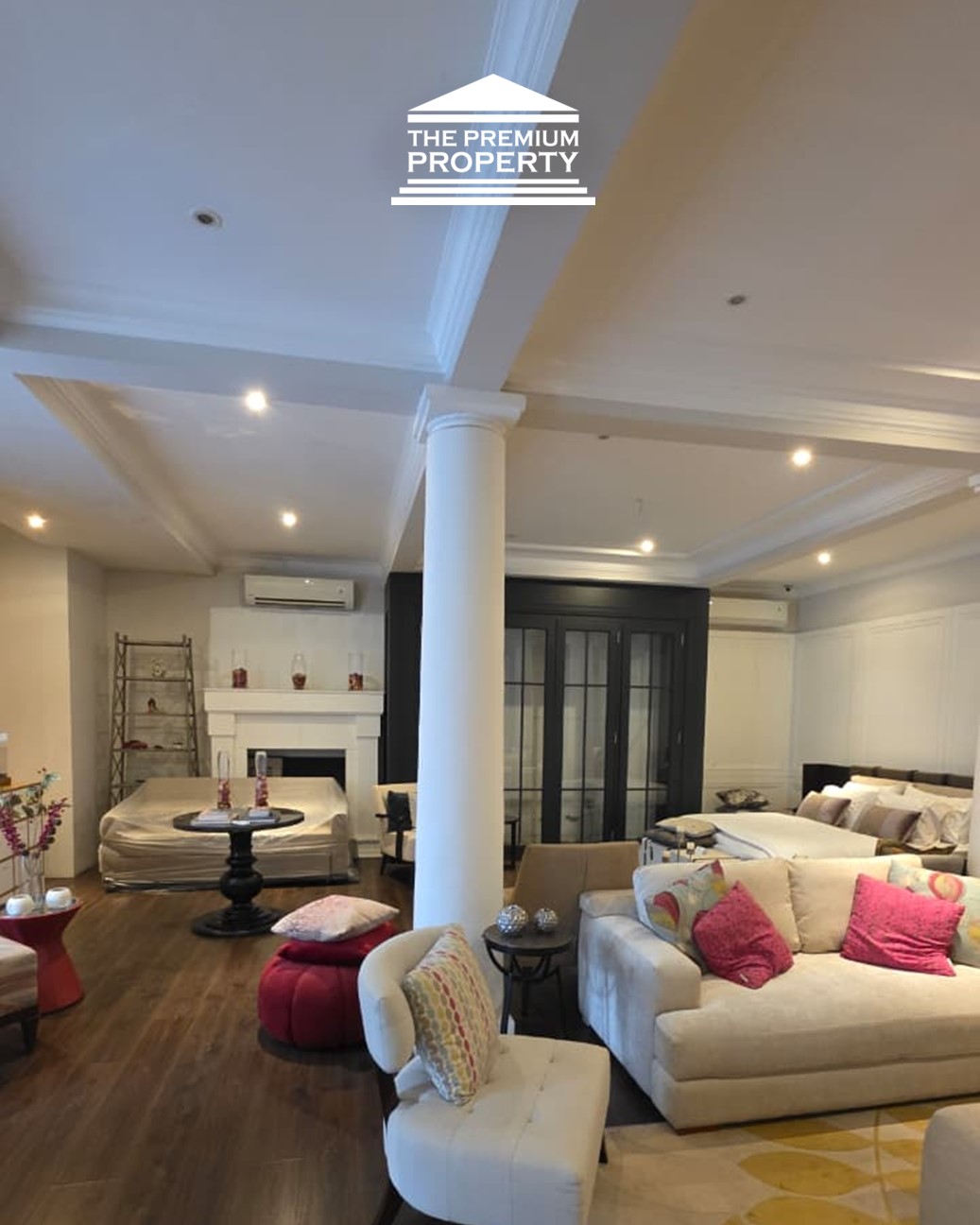 Rumah Sewa Panglima Polim Jakarta Selatan: Parkir 6 Mobil, Jalan 2 Mobil