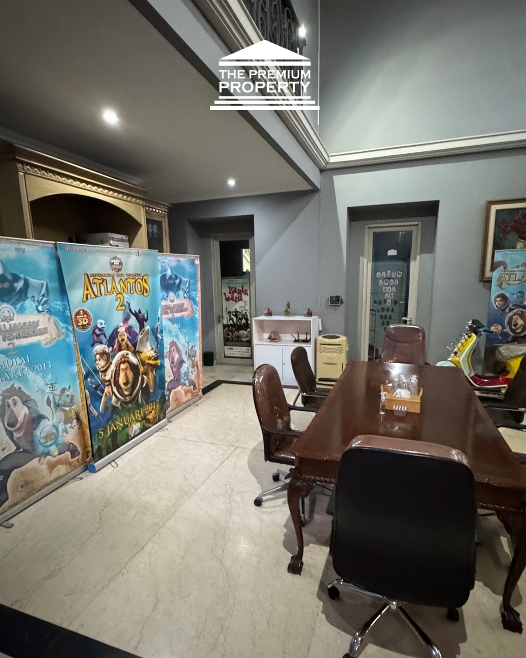 Rumah di Lokasi Strategis Kebayoran Baru – Posisi Huk, Cocok Kantor & Klinik