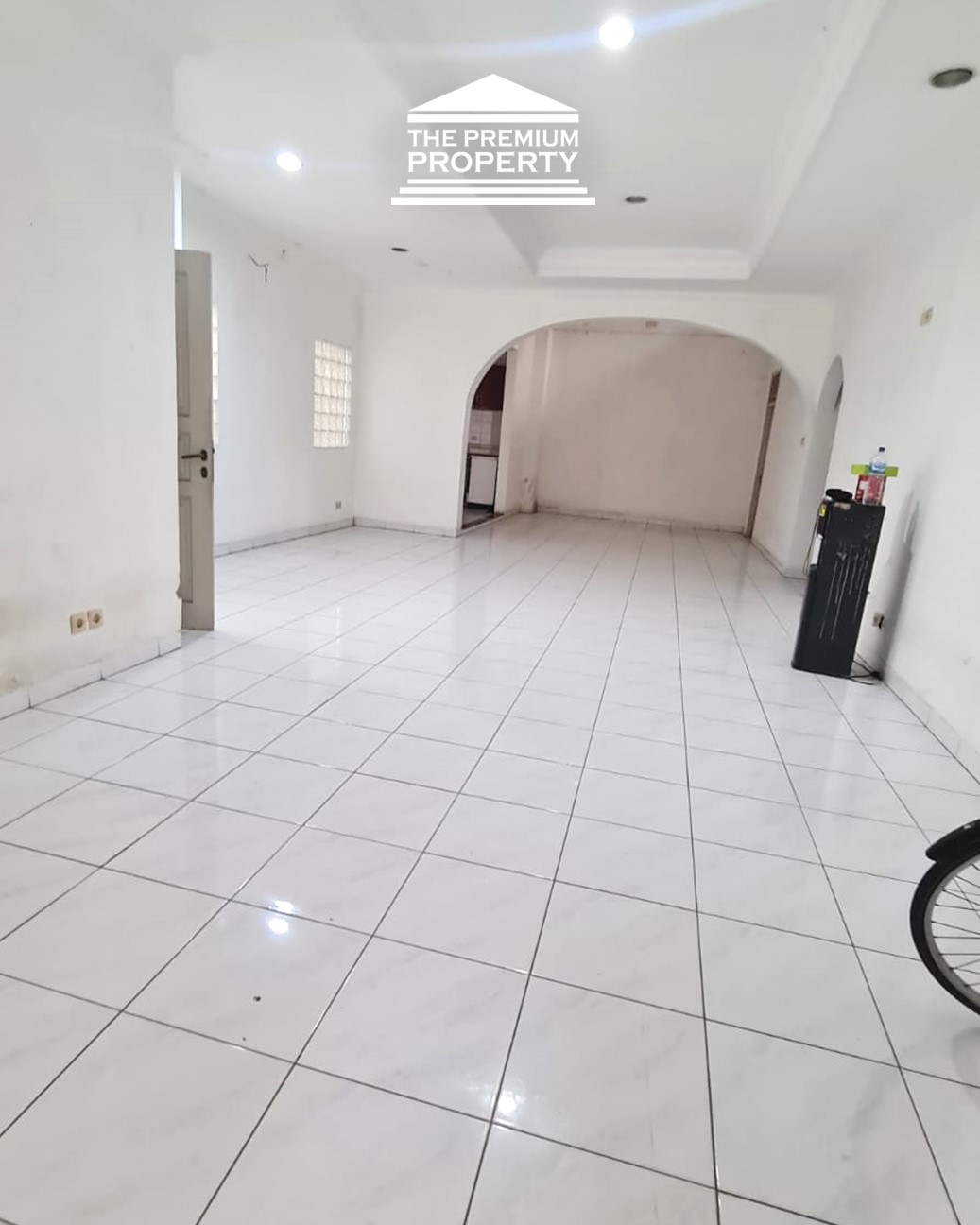 Rumah Siap Huni di Panglima Polim Kebayoran Baru, LT 276m2, Lokasi Elit