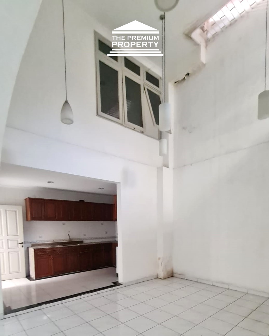 Rumah Siap Huni di Panglima Polim Kebayoran Baru, LT 276m2, Lokasi Elit