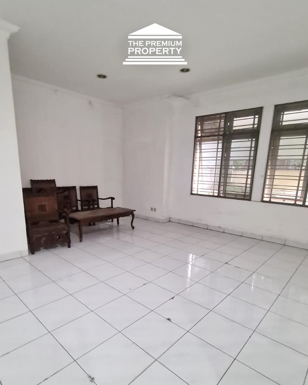 Rumah Siap Huni di Panglima Polim Kebayoran Baru, LT 276m2, Lokasi Elit