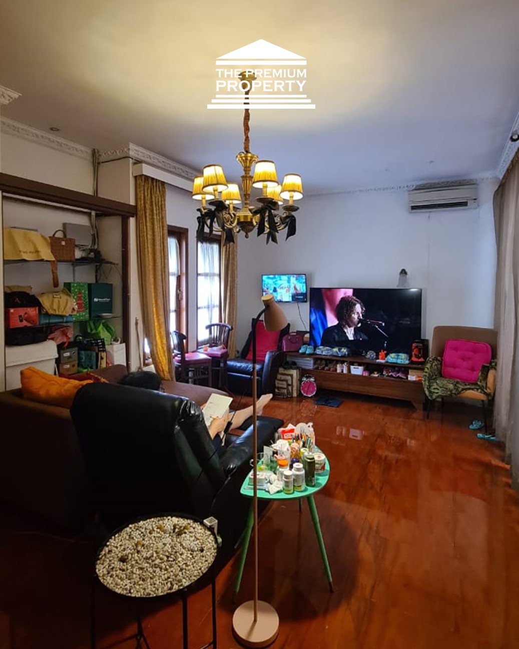 Rumah Siap Huni Pondok Indah Depan Taman – Strategis & Lingkungan Asri
