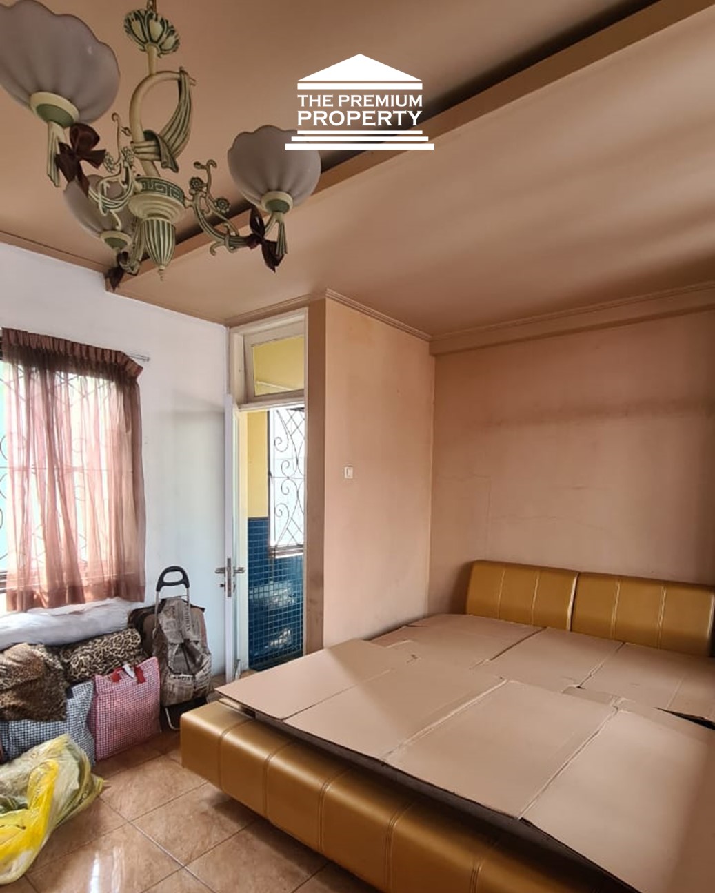 Rumah Siap Huni Pondok Indah Depan Taman – Strategis & Lingkungan Asri