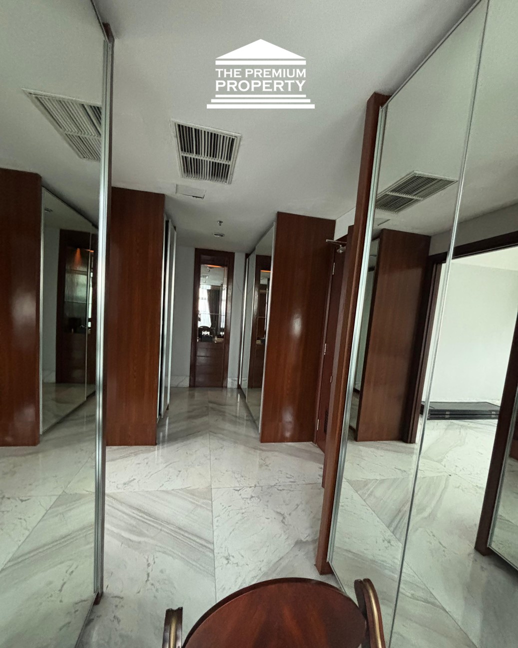 Apartemen Mewah Essence Dharmawangsa East Tower Dijual – 322 m², Private Lift