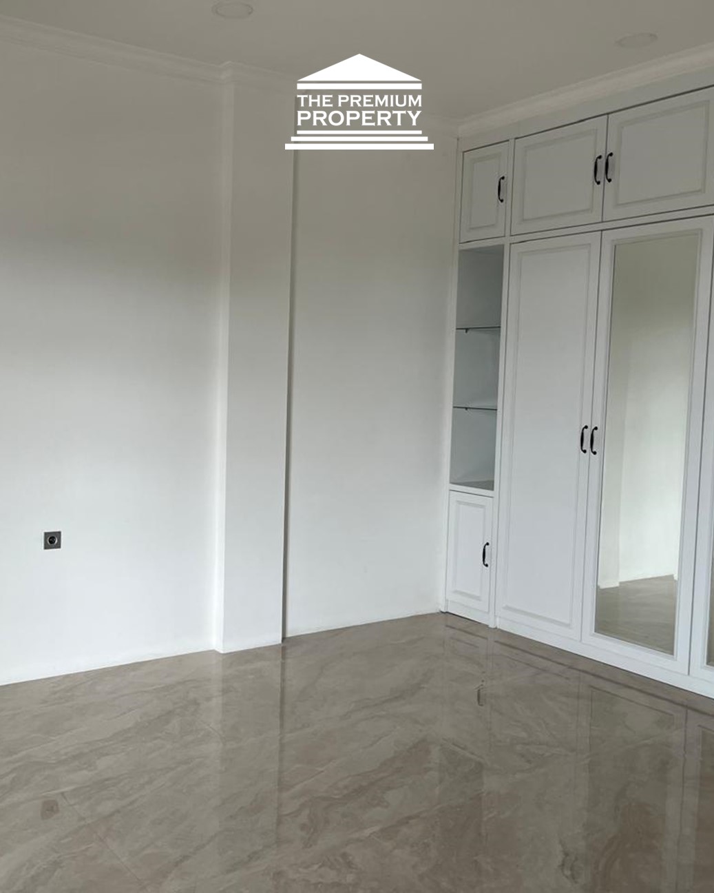 Dijual Rumah Baru 4 Lantai Mewah Modern dengan Rooftop dan Lift di Kebayoran Baru Jakarta Selatan