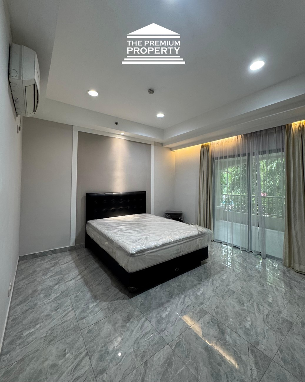 Apartemen Disewa Golf Hill Terrace Tower B, 3 KT, Furnished, View Pool
