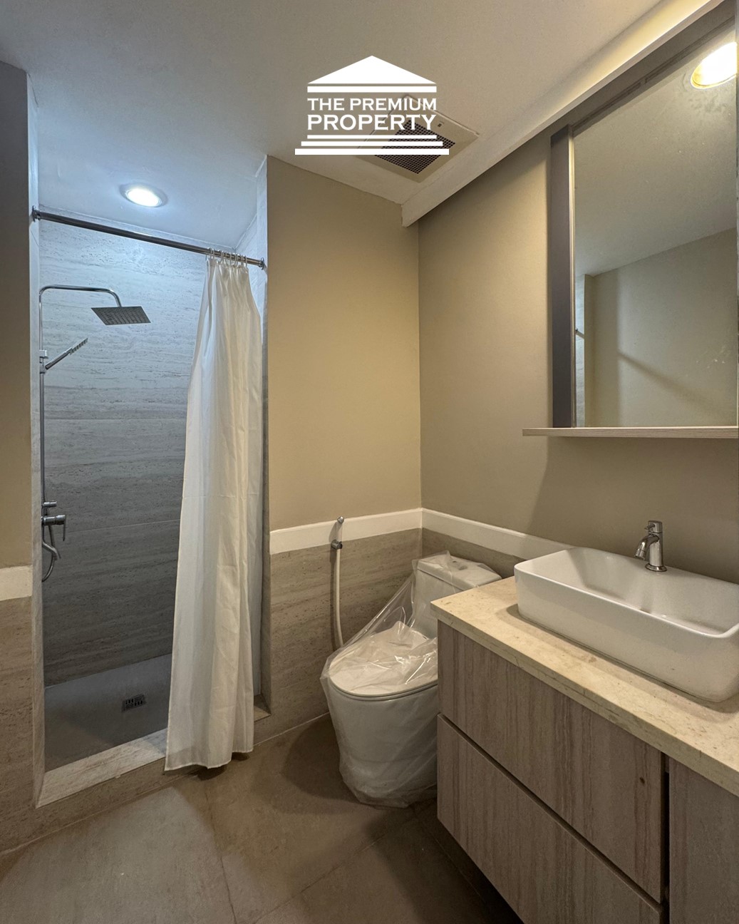 Apartemen Disewa Golf Hill Terrace Tower B, 3 KT, Furnished, View Pool