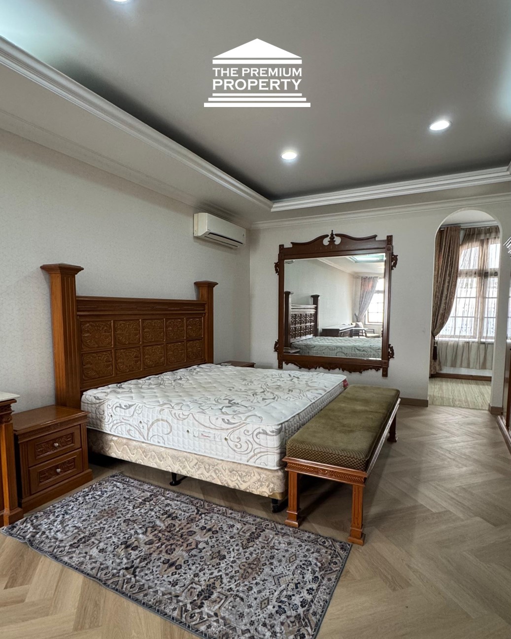 Sewa Rumah Luas di Menteng, Jakarta Pusat, Private & Nyaman, LT 639 LB 700