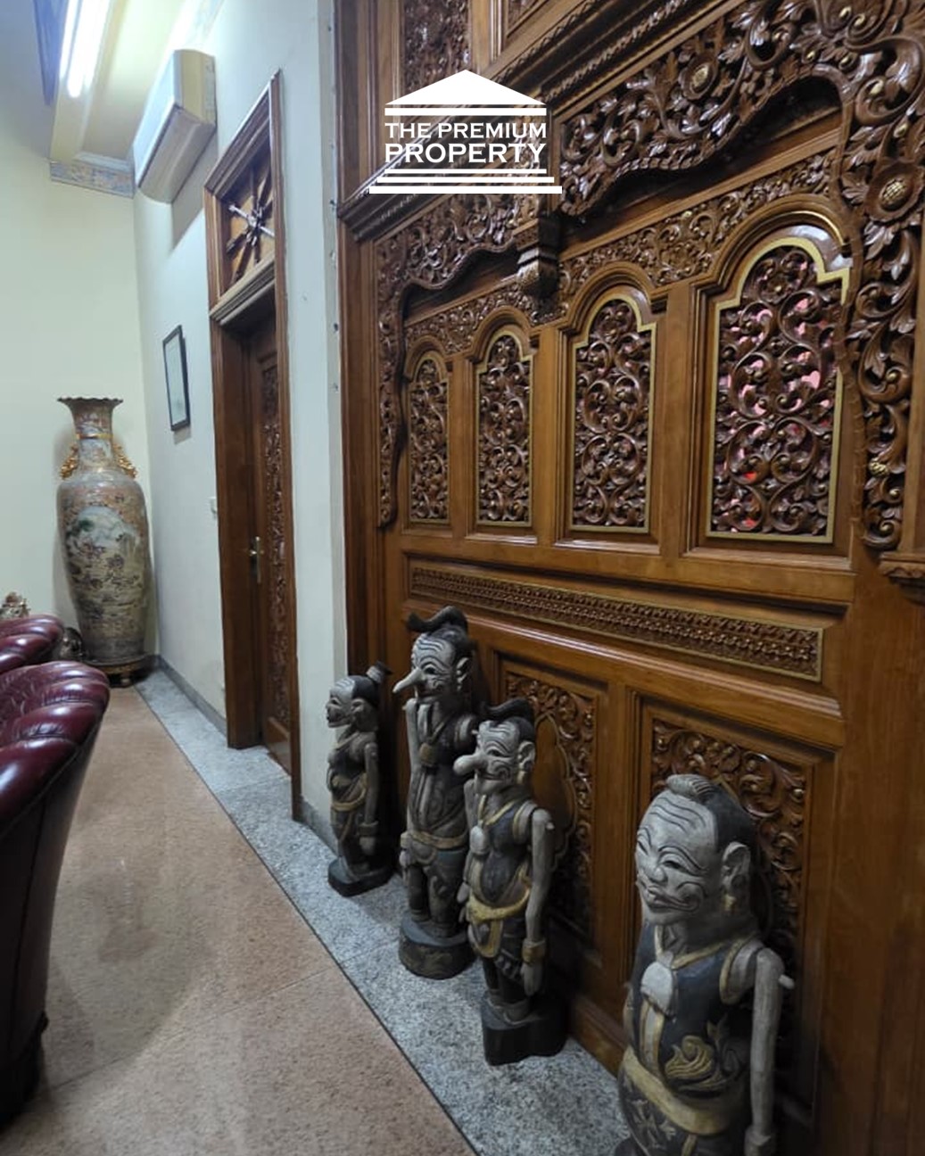Rumah Klasik 2 Lantai di Lokasi Premium Menteng Jakarta Pusat