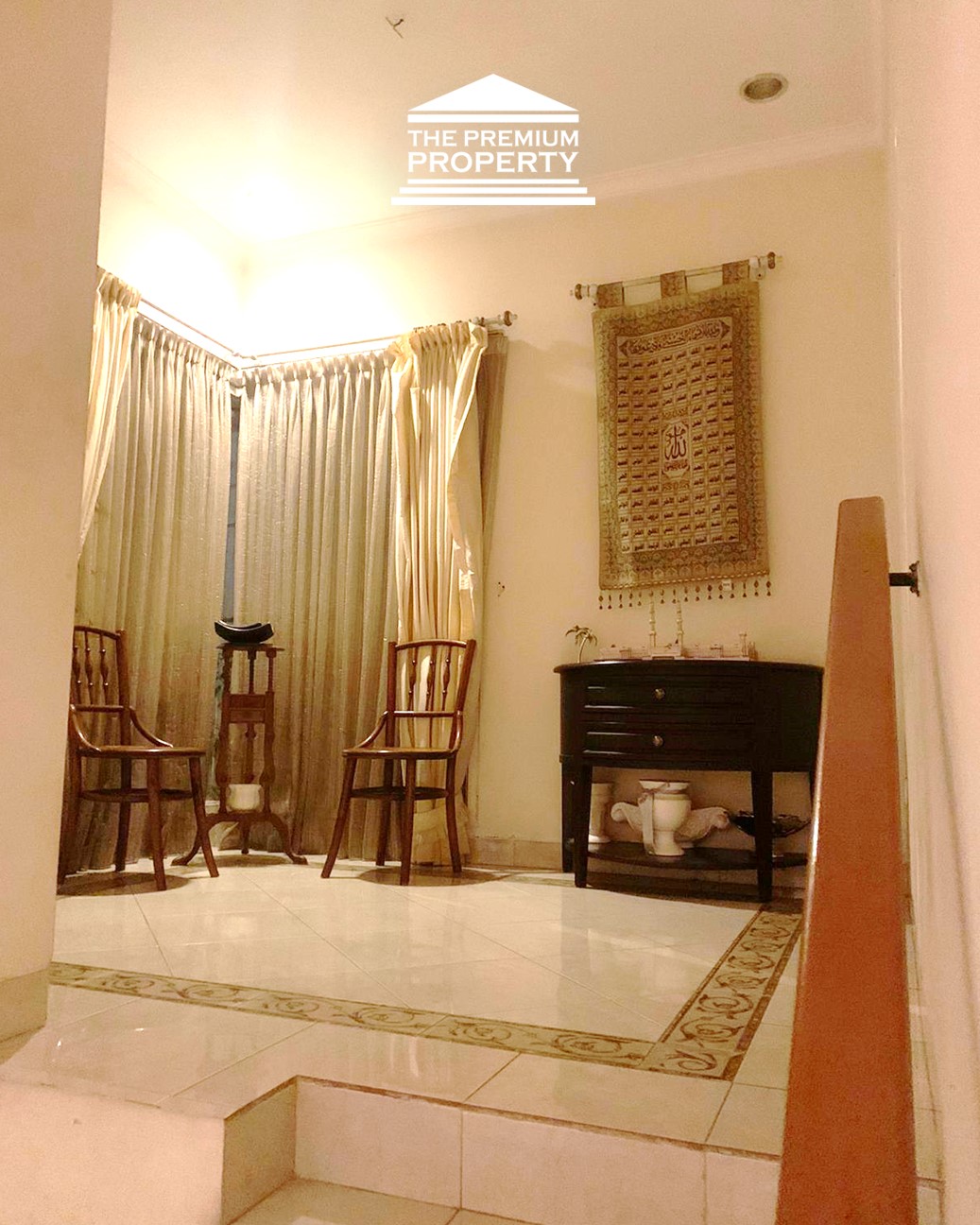 Rumah Dijual di Villa Cinere Mas, 2 Lantai, Luas 380 m2