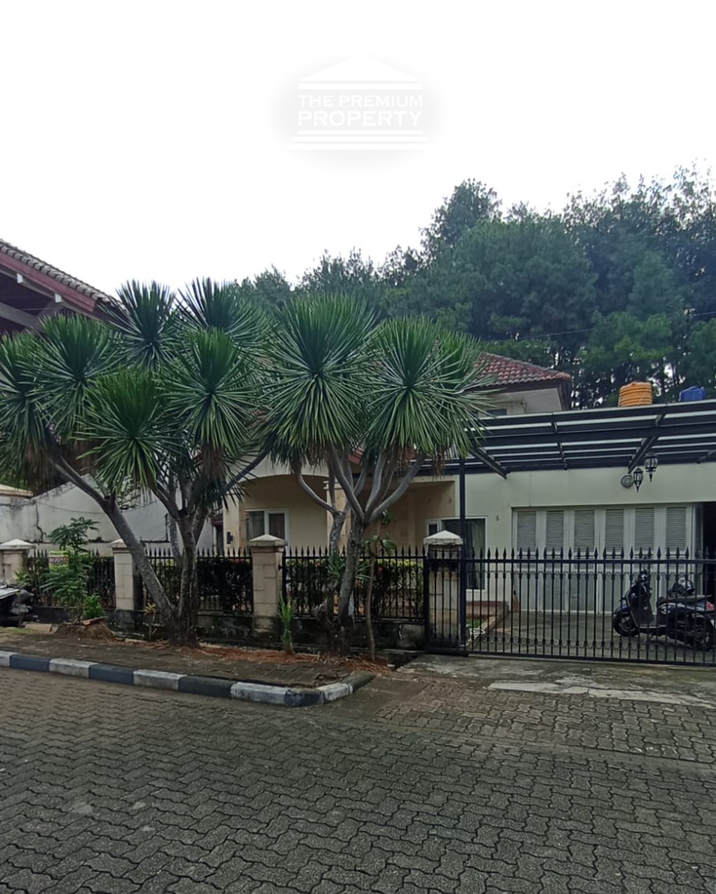 Rumah Dijual di Villa Cinere Mas, 2 Lantai, Luas 380 m2