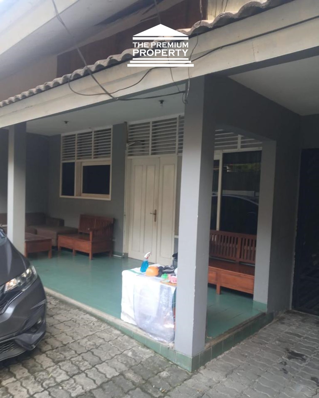Rumah Dijual di Mampang Prapatan, Luas 250 m2, Rumah Lama