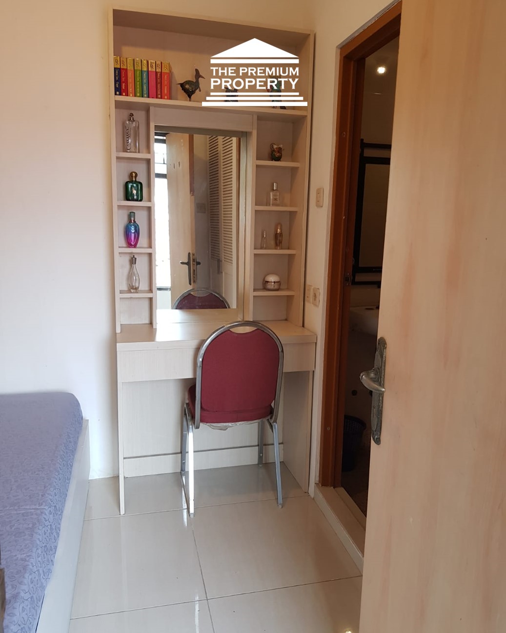 Rumah Dijual di Pondok Indah, Luas 560 m2, Tusuk Sate