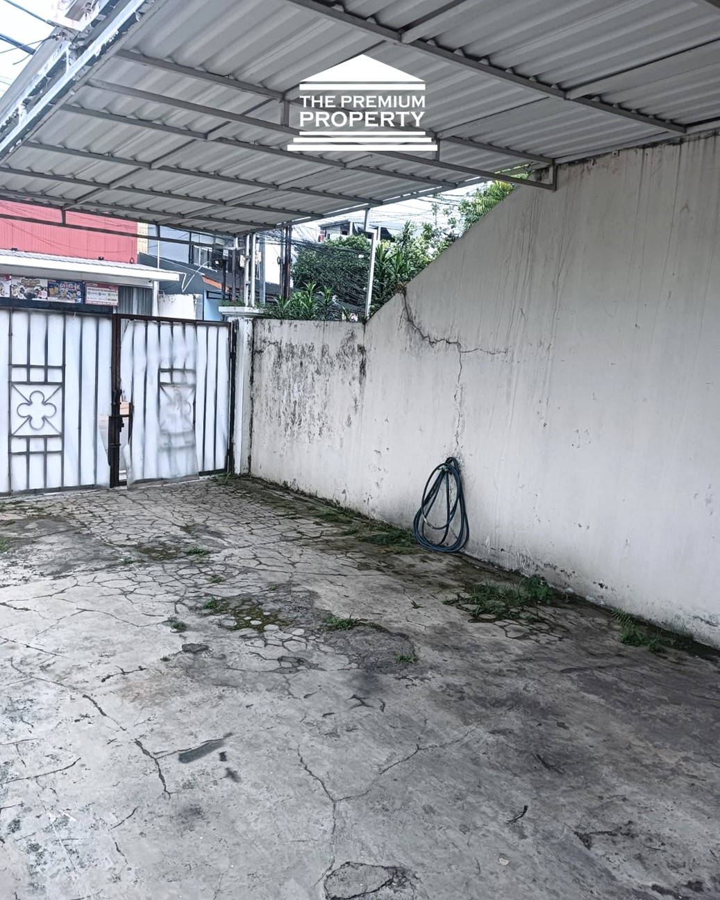 (pepaya raya 37A) Jual Rumah di Jagakarsa, 2 Lantai, Jalan Lebar, Sangat dekat dengan Minimarket