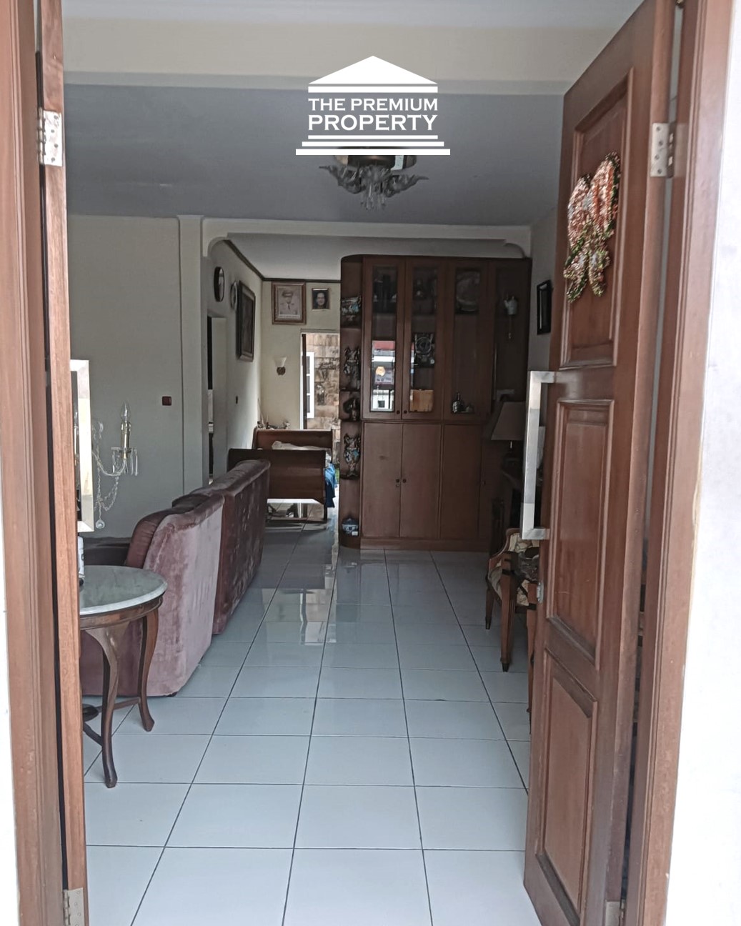 (pepaya raya 37A) Jual Rumah di Jagakarsa, 2 Lantai, Jalan Lebar, Sangat dekat dengan Minimarket