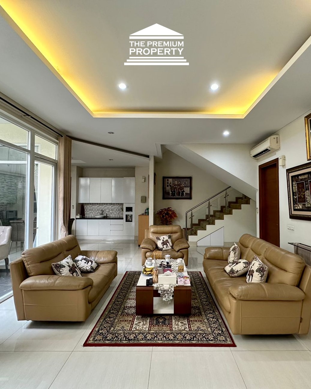 Rumah Cantik Dijual di Pondok Indah, 3 Lantai, 6 Kamar Tidur