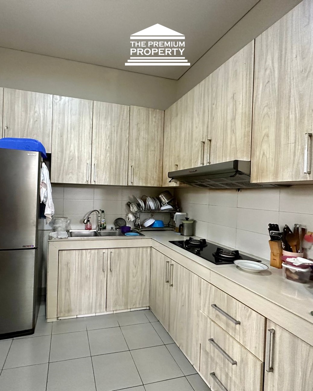 Rumah Cantik Dijual di Pondok Indah, 3 Lantai, 6 Kamar Tidur