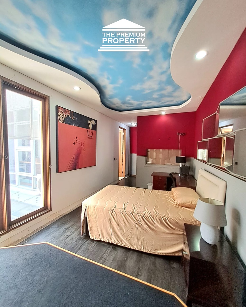 Rumah Dijual di Kebayoran Baru. Semi Furnished, Ada Ruang Kerja dan Belajar