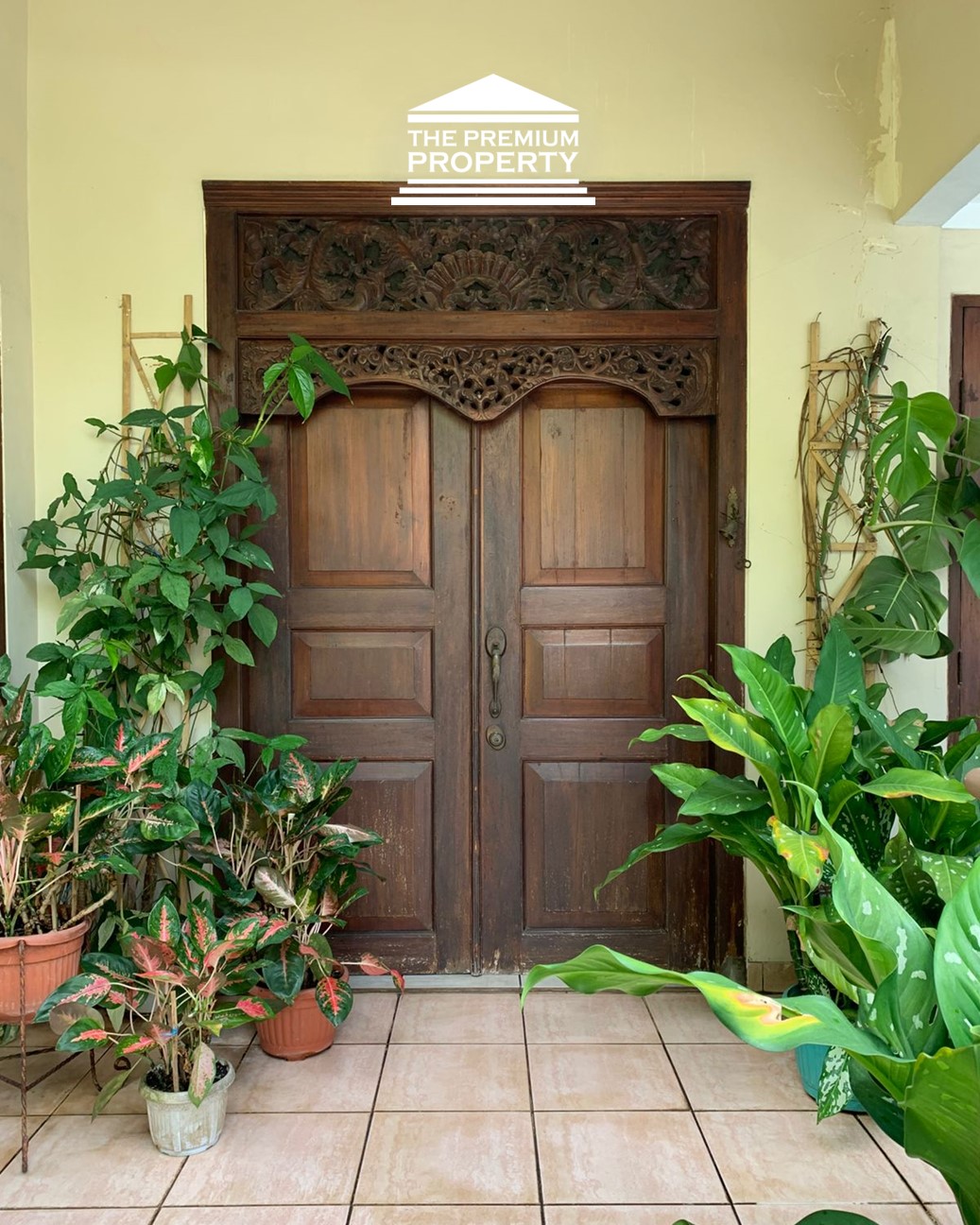 Rumah Dijual di Kebayoran Baru. Lokasi Strategis, dekat ke SCBD. 2 Lantai