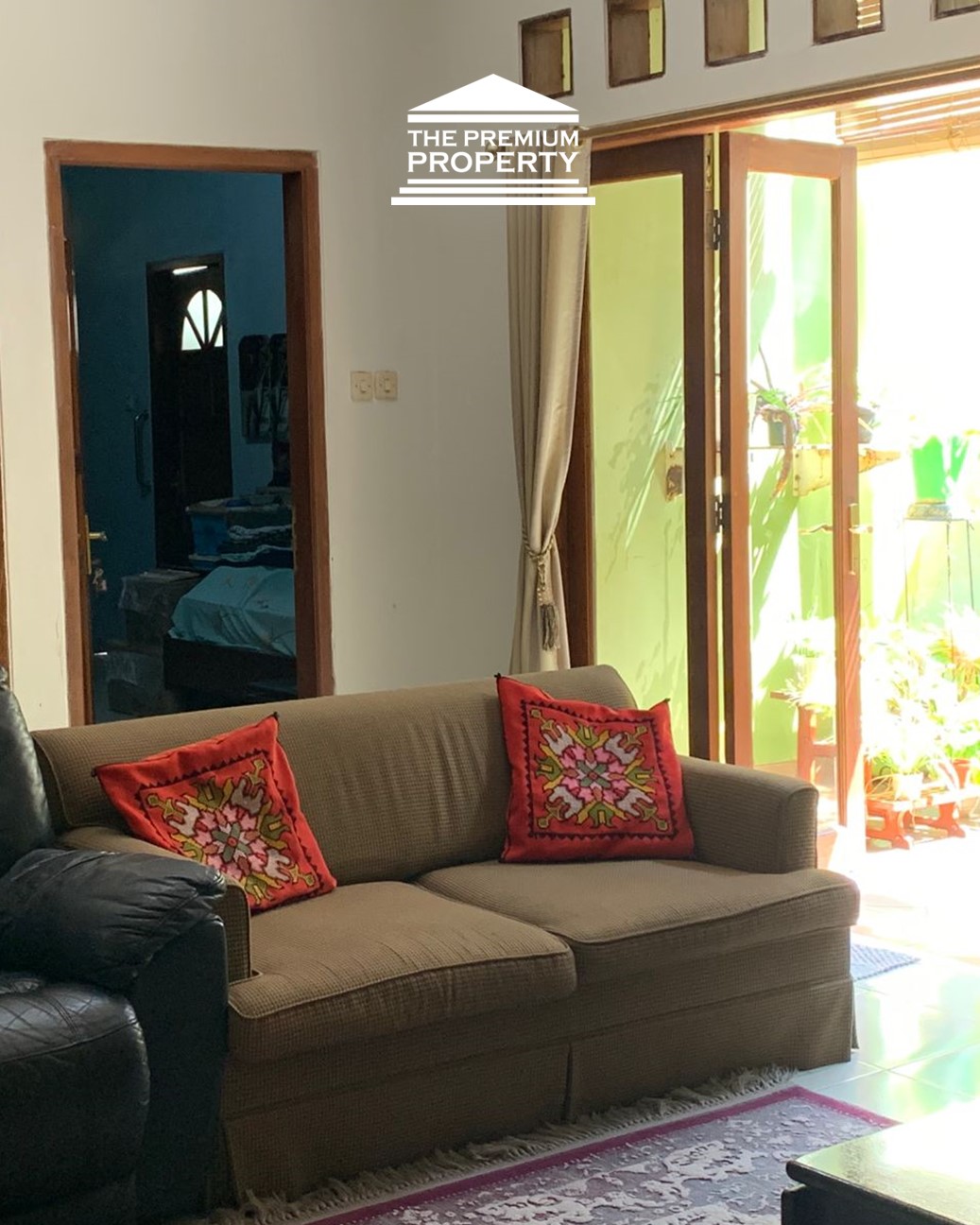 Rumah Dijual di Kebayoran Baru. Lokasi Strategis, dekat ke SCBD. 2 Lantai