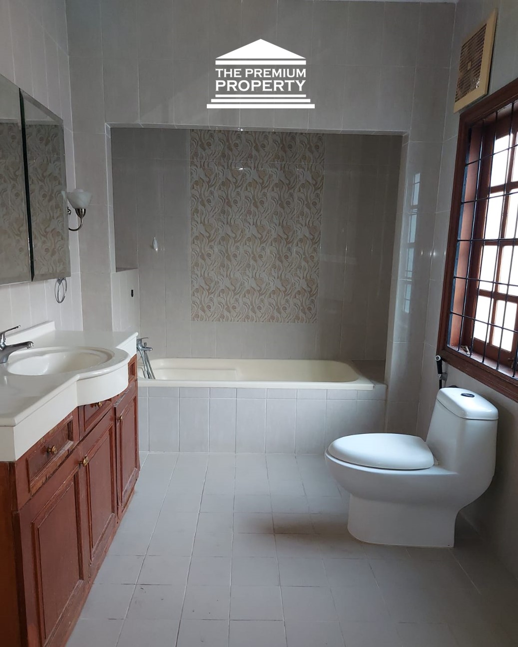 Rumah Dijual di Kuningan