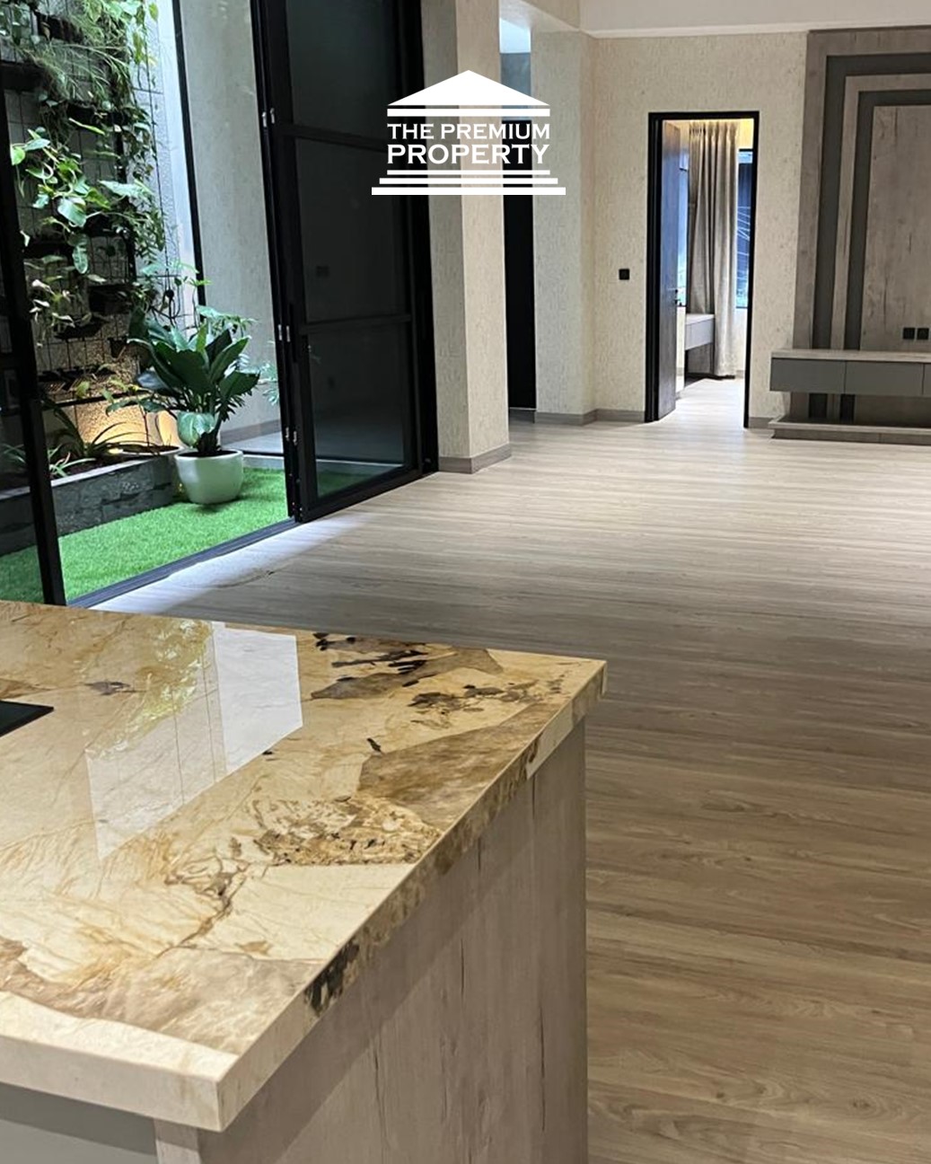 Brand New House 3 Lantai, Ada Tempat Lift! Rumah Dijual di Pondok Indah.