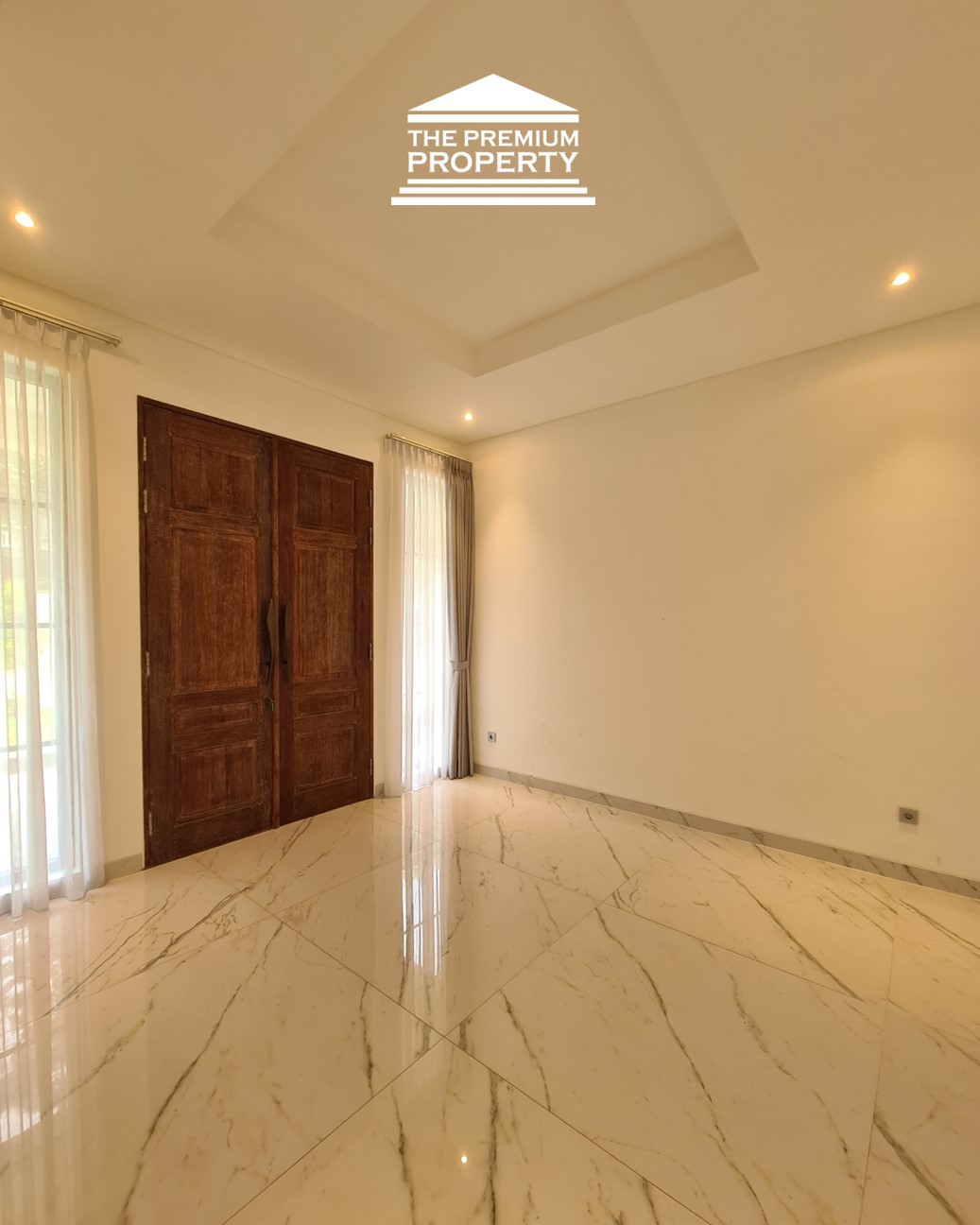 Siap Huni! Rumah 2 Lantai area Selong, Jalan Lebar, Tenang