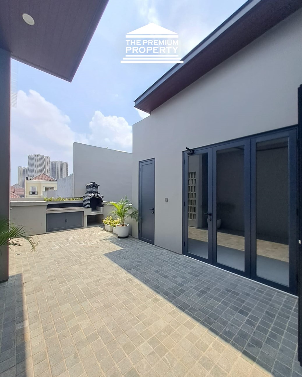 Dijual Rumah Baru 3 Lantai di Pondok Indah – Ada Kamar Tidur di Lantai 1