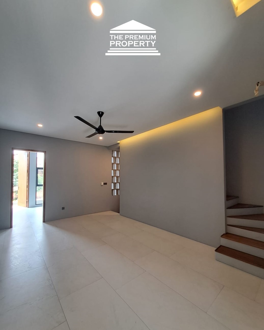 Dijual Rumah Baru 3 Lantai di Pondok Indah – Ada Kamar Tidur di Lantai 1