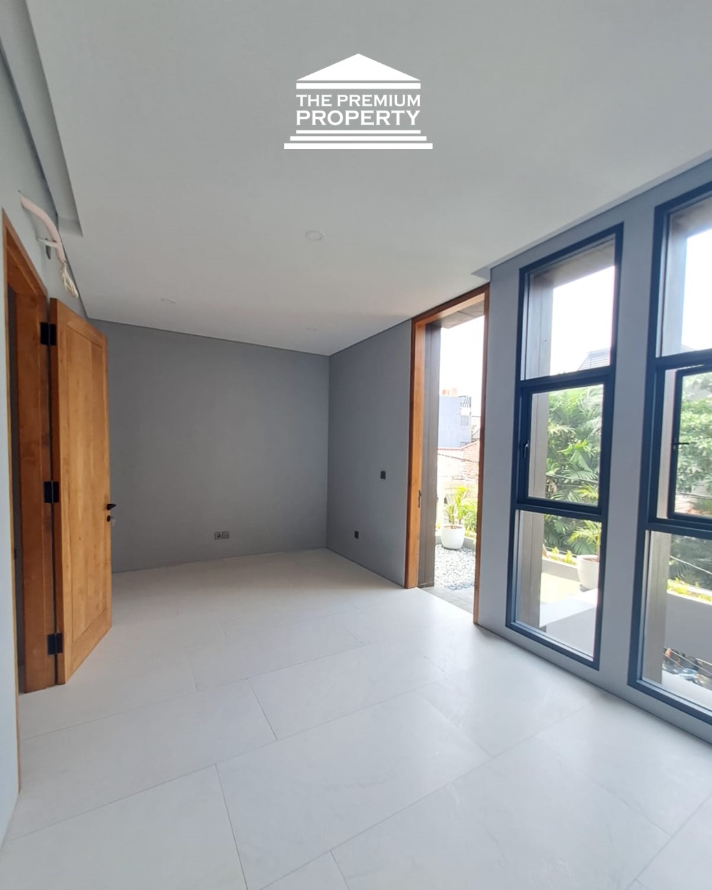 Dijual Rumah Baru 3 Lantai di Pondok Indah – Ada Kamar Tidur di Lantai 1