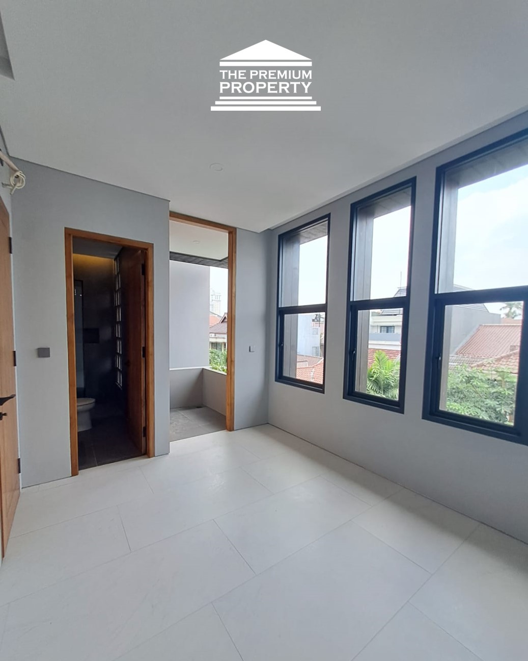 Dijual Rumah Baru 3 Lantai di Pondok Indah – Ada Kamar Tidur di Lantai 1