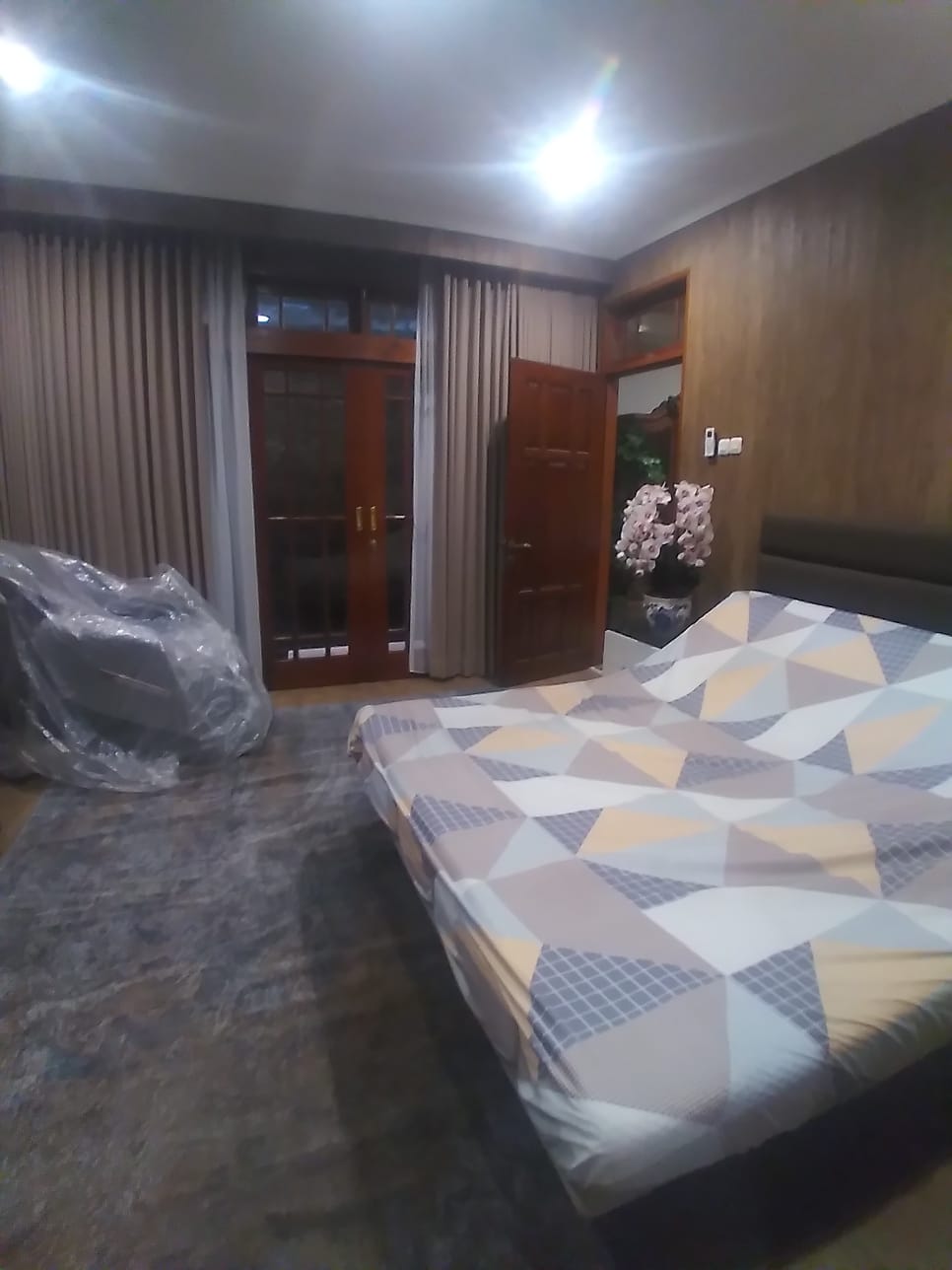 Rumah Dijual area Panglima Polim, Rumah Bagus 3 Lantai, Fully Furnished!