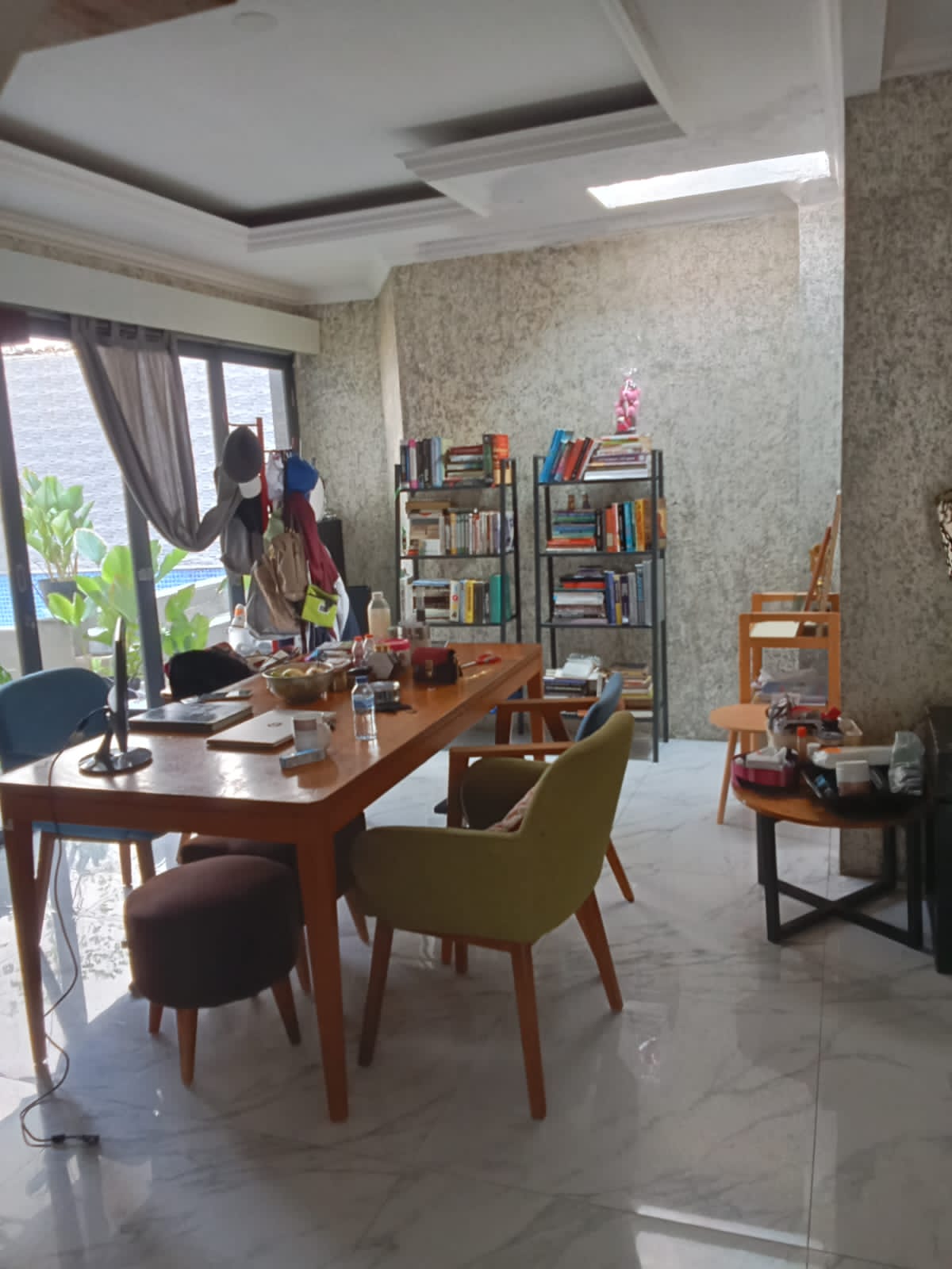 Dijual Rumah di Cipete, Dekat MRT Cipete, Parkir Bisa 5 Mobil