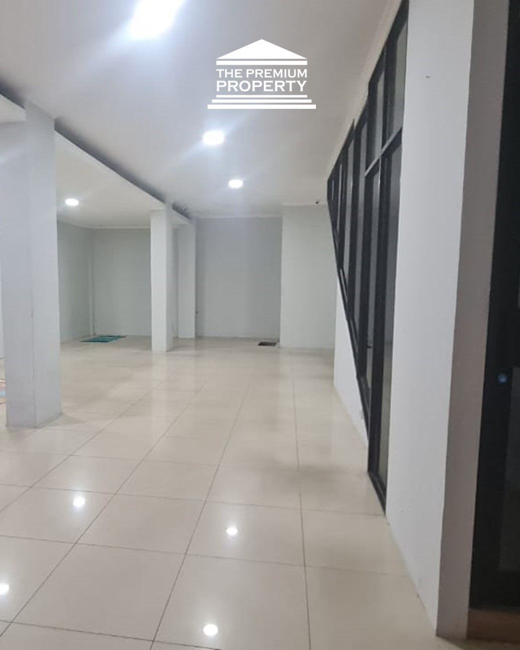 Ruko 4 Lantai Siap Pakai di Kebayoran Baru Area Dekat Mrt, Cocok Kantor, Klinik, Toko, Usaha