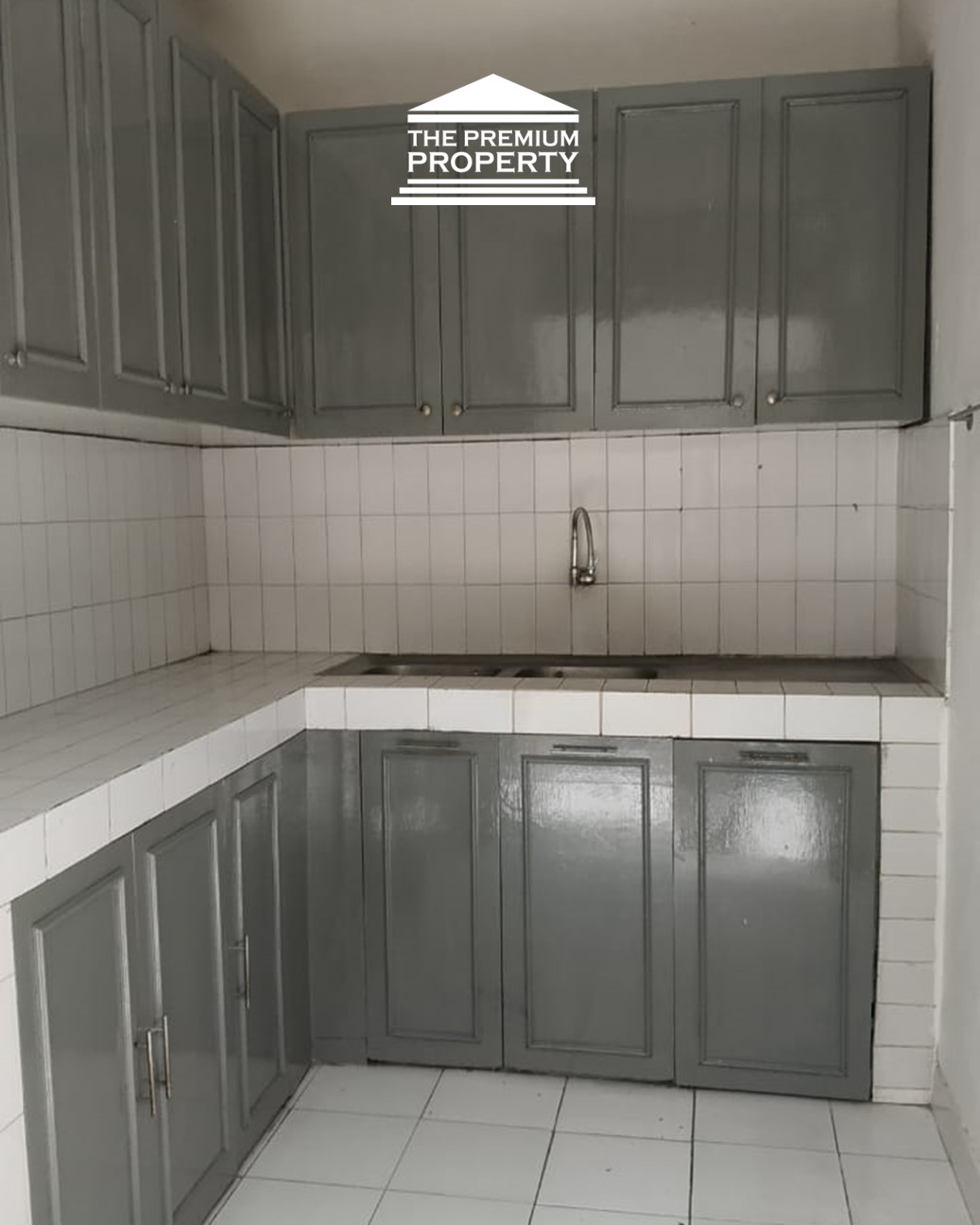 Dijual Rumah 2 Lantai, Tanah Fisik Lebih Besar, Ada Brandgang, Dekat MRT, Blok M