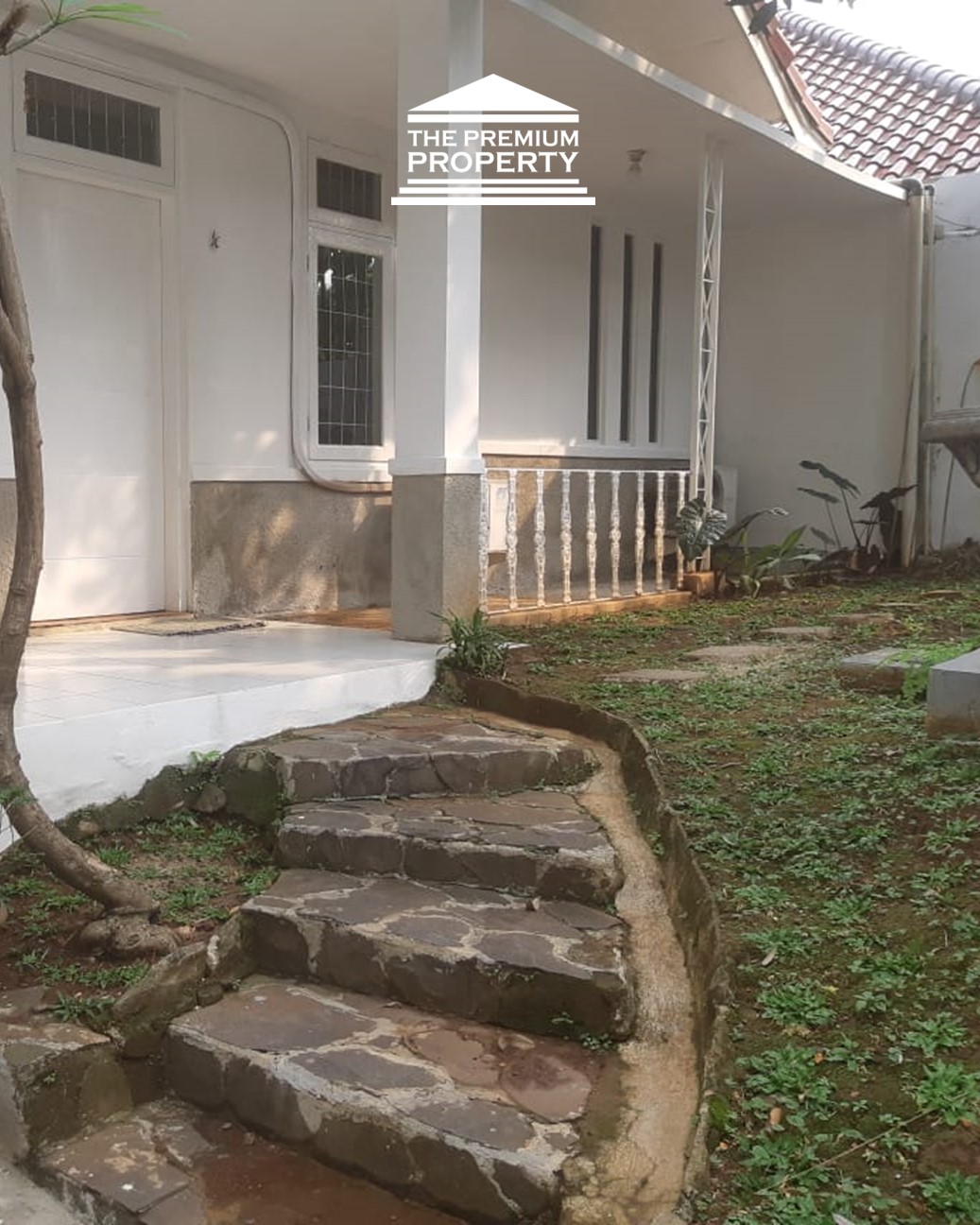 Dijual Rumah 2 Lantai, Tanah Fisik Lebih Besar, Ada Brandgang, Dekat MRT, Blok M