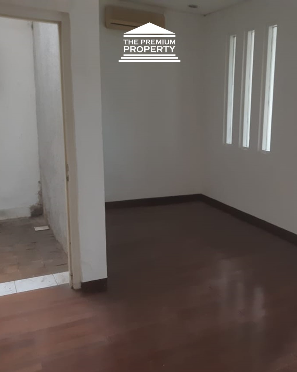 Dijual Rumah 2 Lantai, Tanah Fisik Lebih Besar, Ada Brandgang, Dekat MRT, Blok M