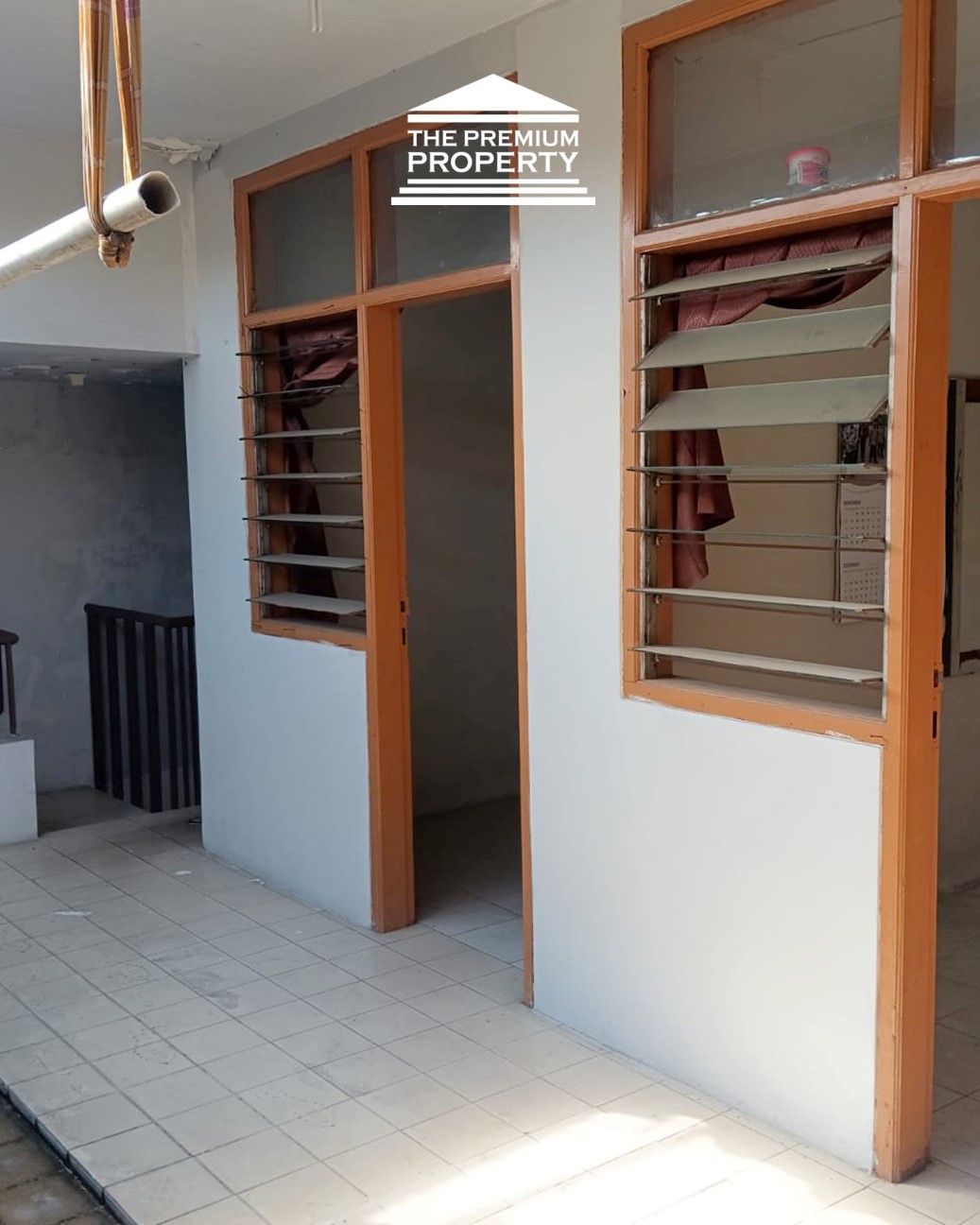 Dijual Rumah Lama di Pondok Indah, Area Pinang, 2 Lantai, Butuh Renovasi