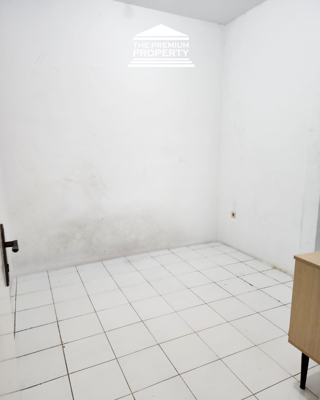 Jual Murah! Rumah 3 Kamar Tidur 1,5 Lantai Area Jalan Pinang Pondok Indah