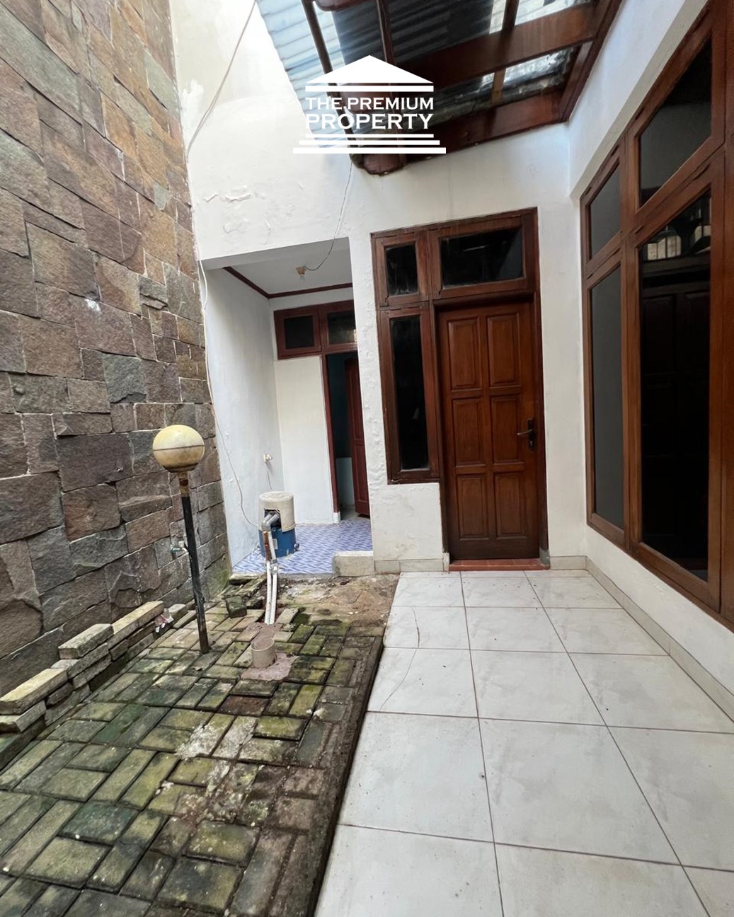 Langka! Rumah 2 Lantai Belakang PIM 2 – Pondok Indah, LT 206m², Siap Huni!