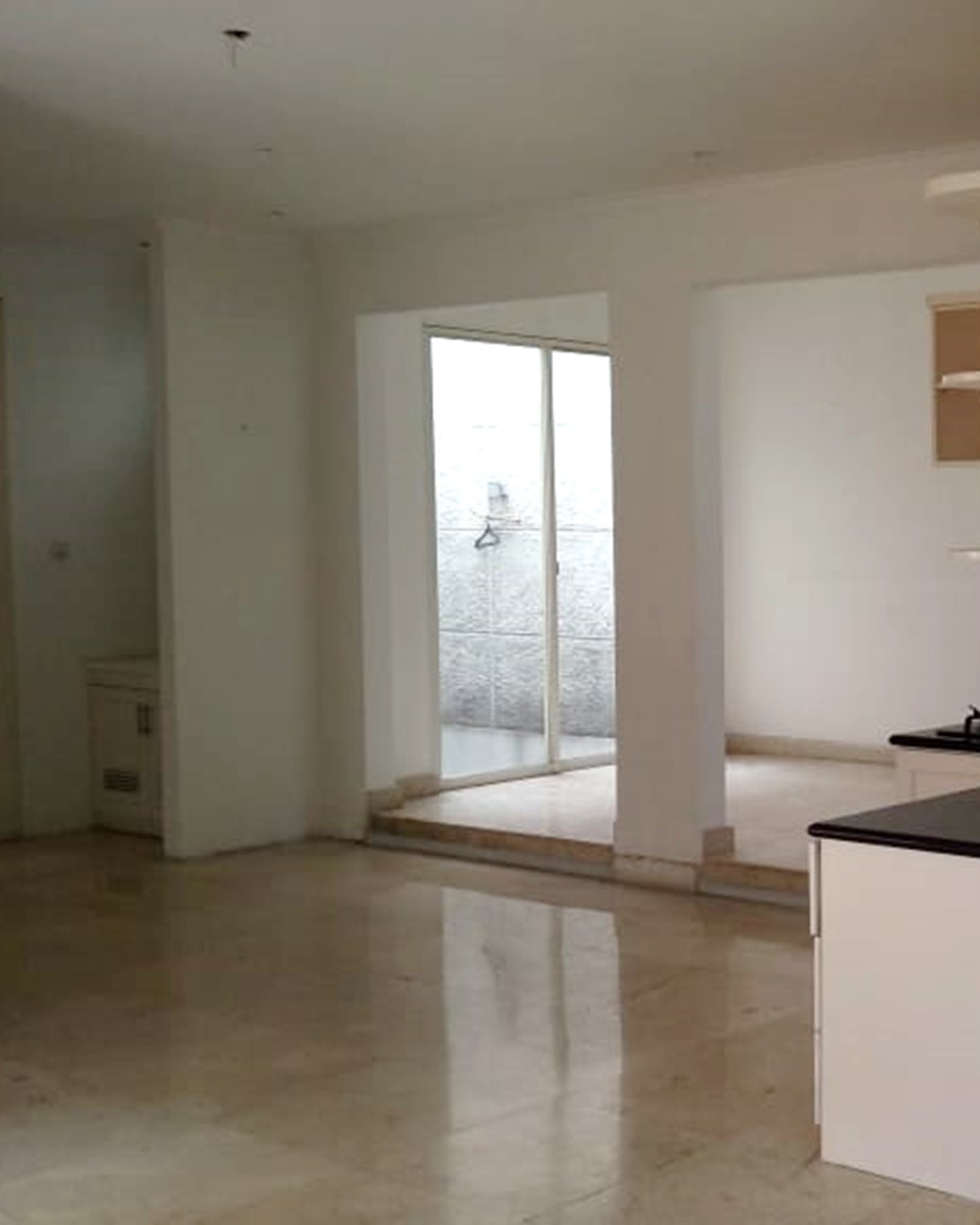Dijual Rumah 3 Lantai di Cilandak, Belakang Citos. Dalam Cluster Townhouse