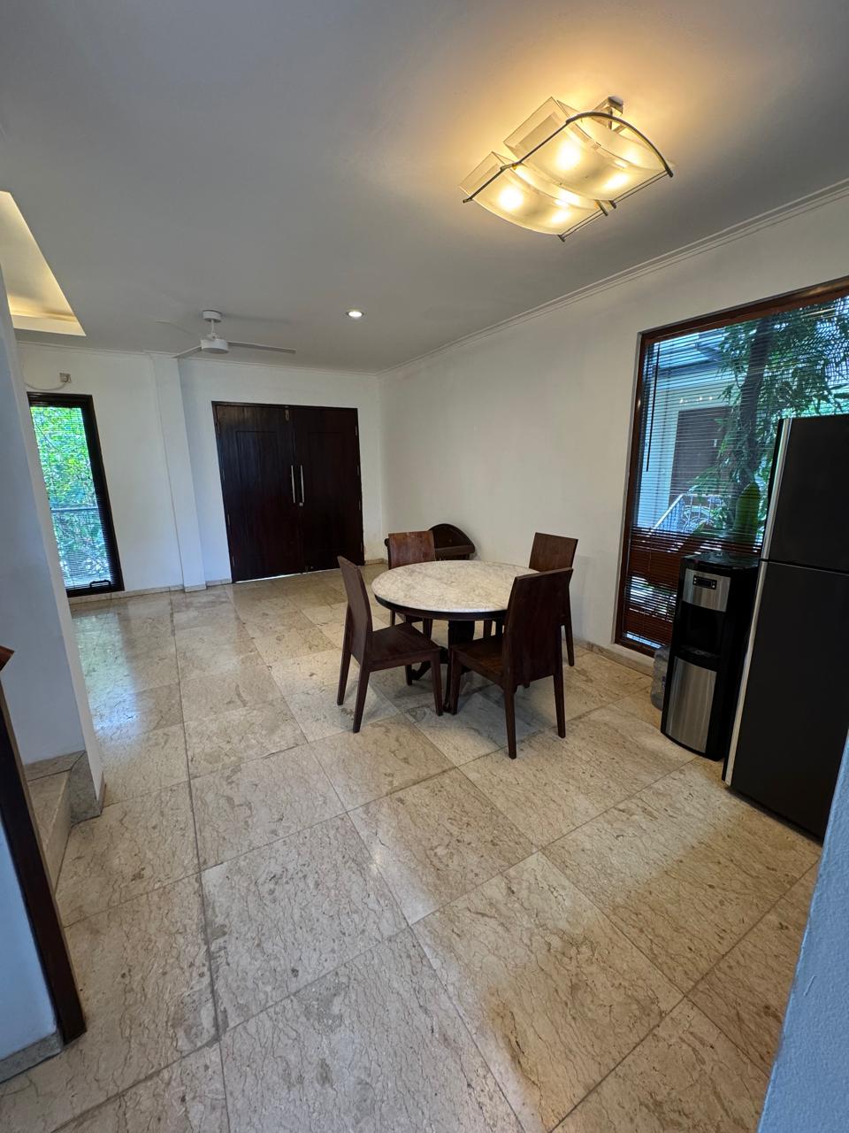 Rumah Disewakan di Cipete, Dalam Komplek Townhouse, Semi Furnished, Partially Renovated